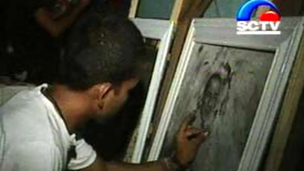 010904aLukisan.jpg