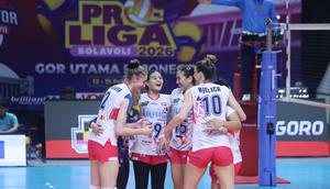 Tim putri Jakarta Livin' Mandiri merayakan kemenangan atas Jakarta Pertamina Enduro dalam lanjutan putaran kedua Proliga 2026 di GOR Utama, Bojonegoro, Jumat (13/2/2026). (Dok. PBVSI)