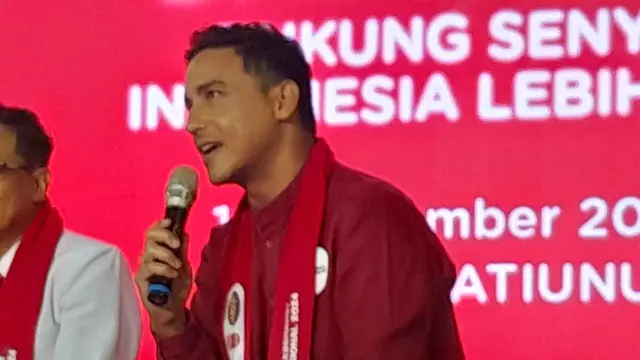 Hamish Daud bicara soal cara mengajarkan kebiasaan menggosok gigi ke anak.