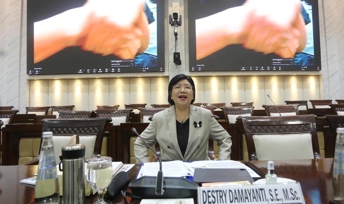 Destry Damayanti Paparkan Agenda dalam Fit and Proper Test Calon Gubernur BI
