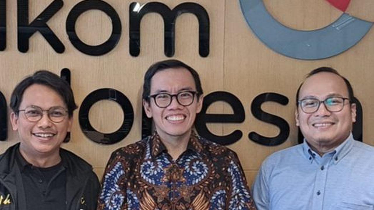 Emil Dardak dan Fajrin Rasyid  Bicara Isu Kepemimpinan di Future Leader Fest 2023