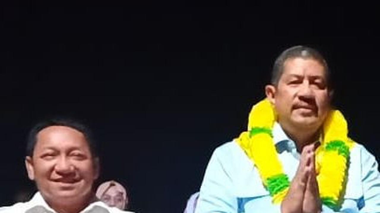 Bupati Aliong Mus Sambut Kajati Maluku Utara di Pulau Taliabu