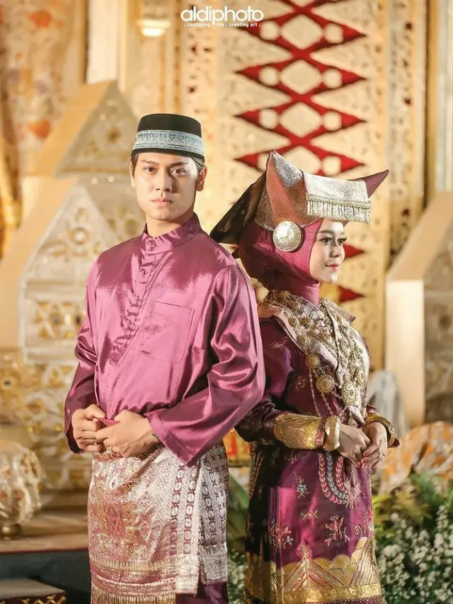 8 Potret Detail Makeup Lesti Kejora di Malam Bainai, Cantiknya Manglingi