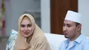 Kartika Putri dan Habib Usman Bin Yahya (Daniel Kampua/© Fimela.com)