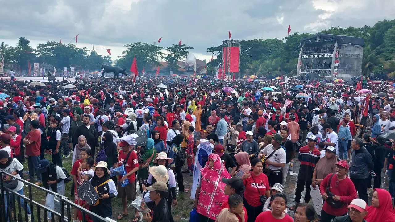 Kampanye akbar Ganjar-Mahfud di Lapangan Maron Banyuwangi. (Hermawan/Liputan6,com)