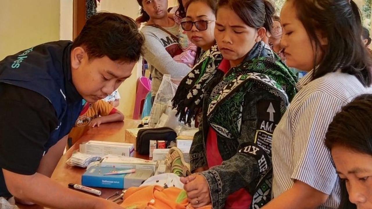 Kemenkes Perkuat Kesehatan Penyintas Longsor di Taput, Fokus Penanganan ISPA dan Trauma
