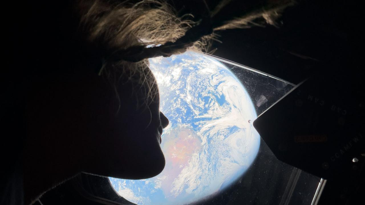 NASA Artemis II: Four Astronauts on the Moon with New Findings and Exploration