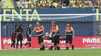 Cedera Ter Stegen: Bisa Absen hingga 9 Bulan, Courtois Berikan Semangat