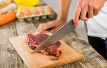 Penyakit ini Bisa Muncul Gara-Gara Kebanyakan Makan Daging, Hindari Sebelum Terlambat