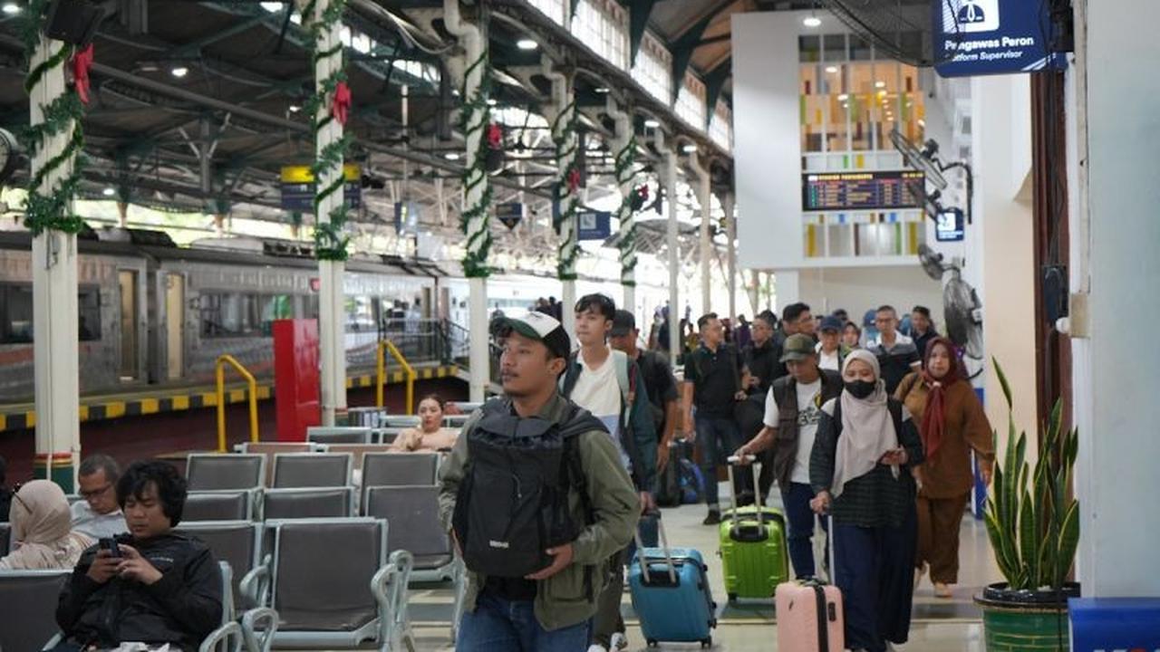 KAI Pastikan Diskon Tiket Natal Tahun Baru 30 Persen Masih Tersedia
