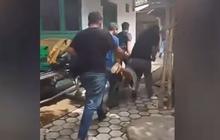 Pelarian Dwi Bagus Berakhir di Jombang, Begini Momen Saat Digelandang Polisi