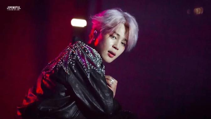 Jadi Trending Jimin Bts Sukses Ubah Sepatu Biasa Jadi Tak Biasa Fashion Fimela Com