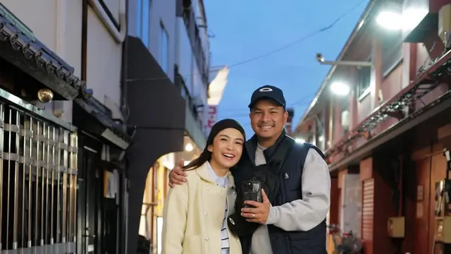 Chelsea Olivia Rayakan Natal dan Liburan Akhir Tahun di Jepang bersama keluarga. [@chelseaoliviaa]