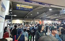 Percikan Api di Listrik Aliran Atas, Perjalanan KRL dari Tanah Abang ke Rangkasbitung Dibatasi