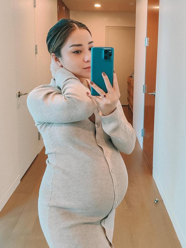 Tak Pakai ART, Ini 7 Momen Nikita Willy Bersihkan Kamar Mandi Sendiri