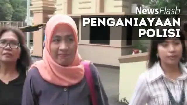  Pegawai Mahkamah Agung (MA) Dora Natalia Singarimbun diperiksa penyidik Polres Jakarta Timur. Ia diduga melakukan kekerasan terhadap aparat kepolisian, Aiptu Sutisna di Jalan Jatinegara Barat, Jakarta Timur, pada 13 Desember 2016 lalu.