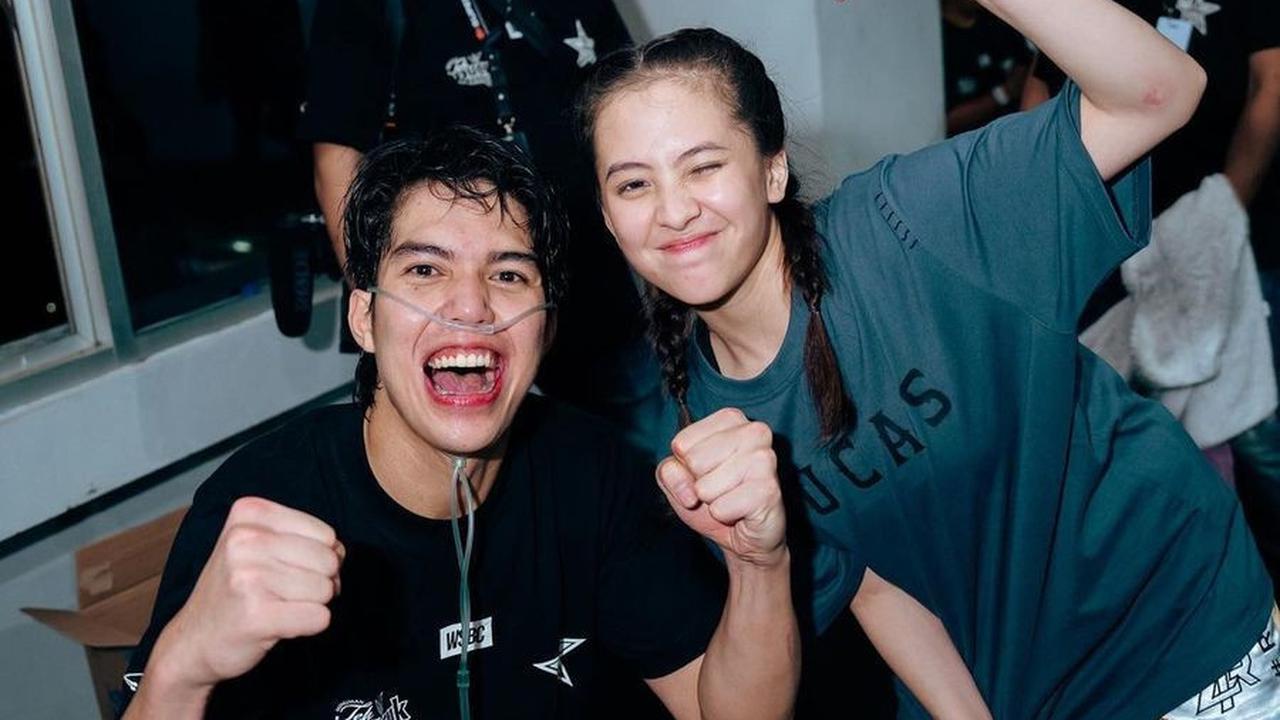 Pukulan Adhisty Zara Sering Meleset