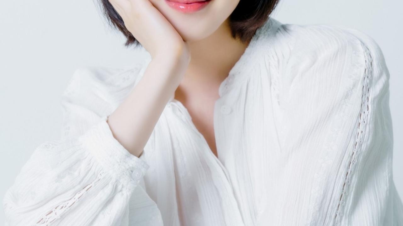 Perjalanan karier Eun Bin terus berkembang, dan perannya dalam drama terbarunya, Castaway Diva, memberikan kontribusi signifikan pada rekam jejaknya yang cemerlang.