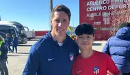 Miroslav Fernando Momor bersama Fernando Torres