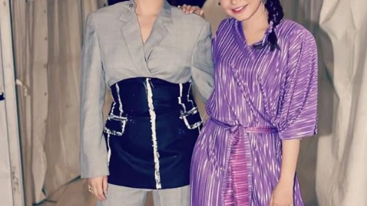 Nagita Slavina - Rossa (Foto: Instagram/@raffinagita1717)