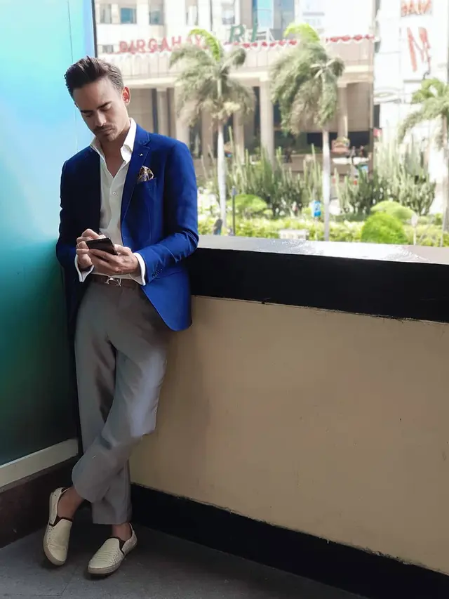 Ashraf Sinclair