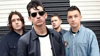 Arctic Monkeys berhasil meraih piala dalam ajang BRIT Awards, namun pencapaian mereka tersebut tidak banyak berarti.