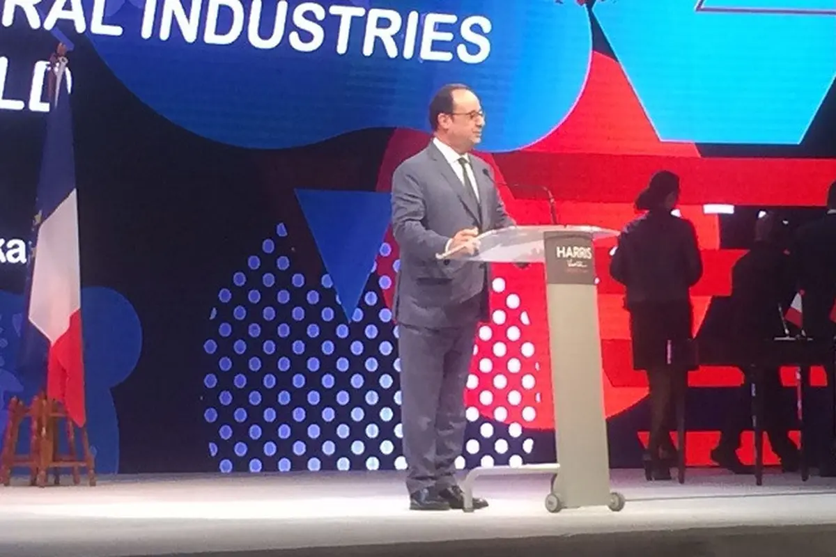 Presiden Prancis Francois Hollande saat berpidato di Hotel Harris Versa, di bilangan Harmoni, Jakarta Pusat
