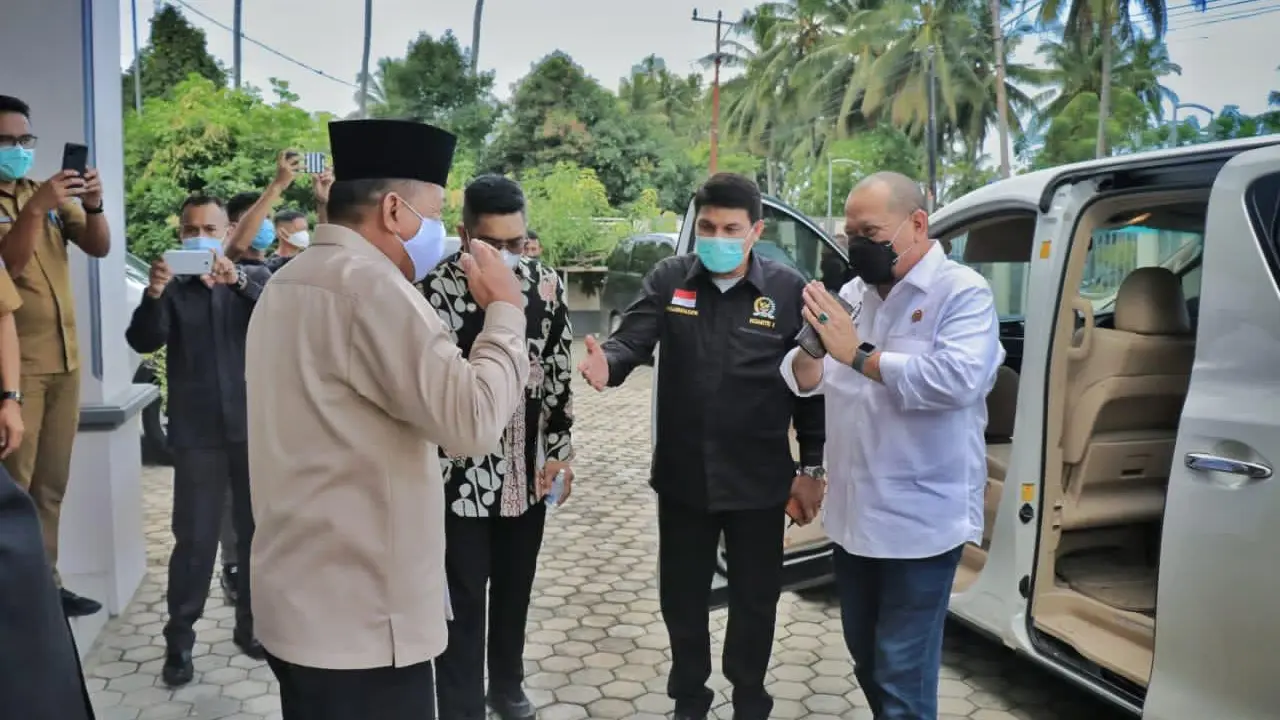 Ketua DPD RI Minta Daerah Lain Tiru Program Pelayanan Publik ala Pemkab Lutra Sulsel