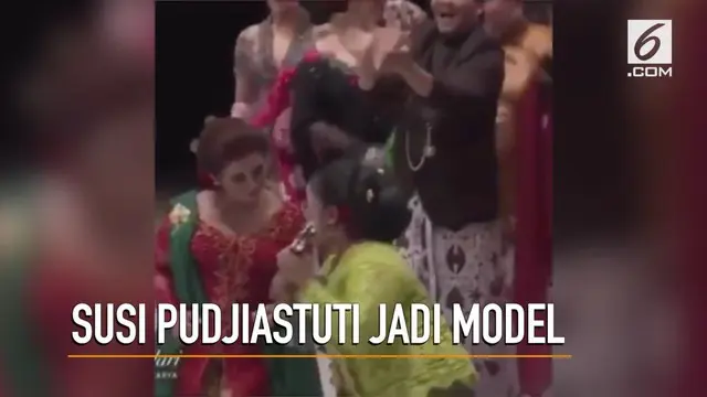 Susi Pudjiastuti, Menteri Kelautan dan Perikanan tampil berbeda dengan kebaya Jawa dan melenggak-lenggok bak model.