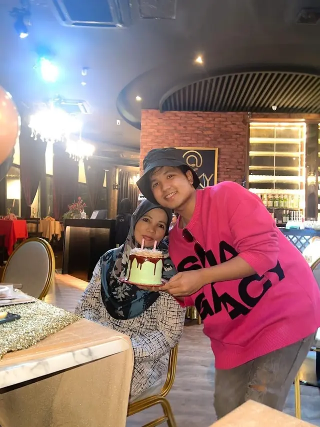 Ibu Jirayut