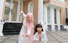 Potret Fasad Rumah Baru Ria Ricis, Elegan dan Mewah