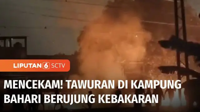 Terdapat dua rumah dan sejumlah bangunan semi permanen di Kampung Bahari, Tanjung Priok, Jakarta Utara, terbakar Sabtu malam. Kebakaran terjadi karena bangunan terkena lemparan petasan dari dua kelompok warga yang terlibat tawuran.