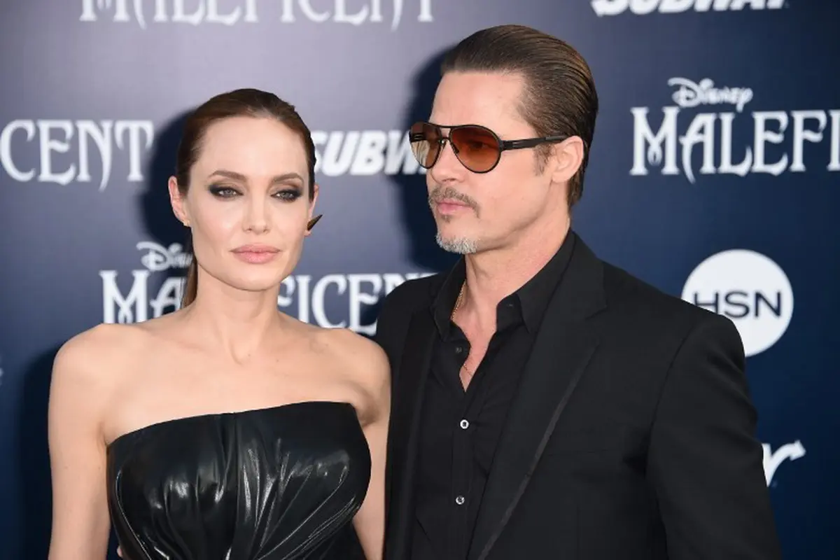 [Bintang] Angelina Jolie dan Brad Pitt