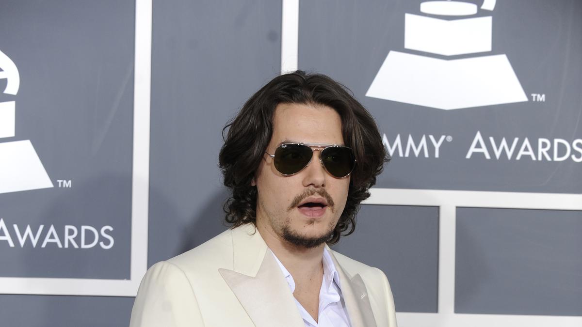 John Mayer Sebut Album Baru Miley Cyrus Karya Jenius