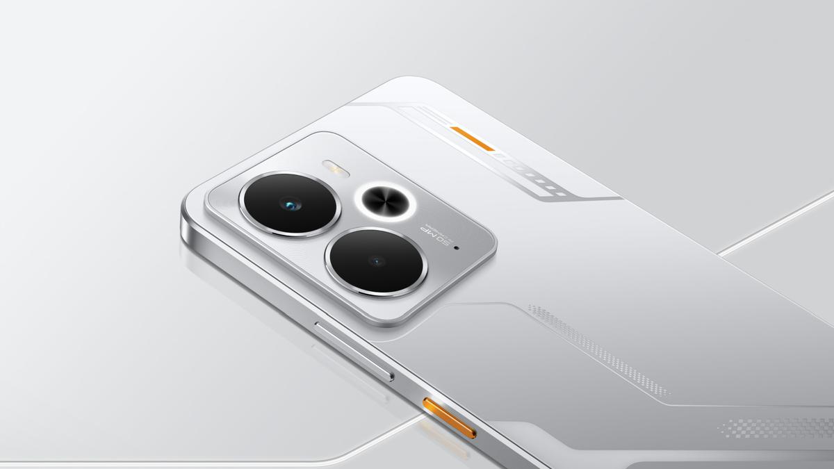 Realme 14 5G Resmi Meluncur: HP Gaming Terjangkau dengan Snapdragon 6 Gen 4
