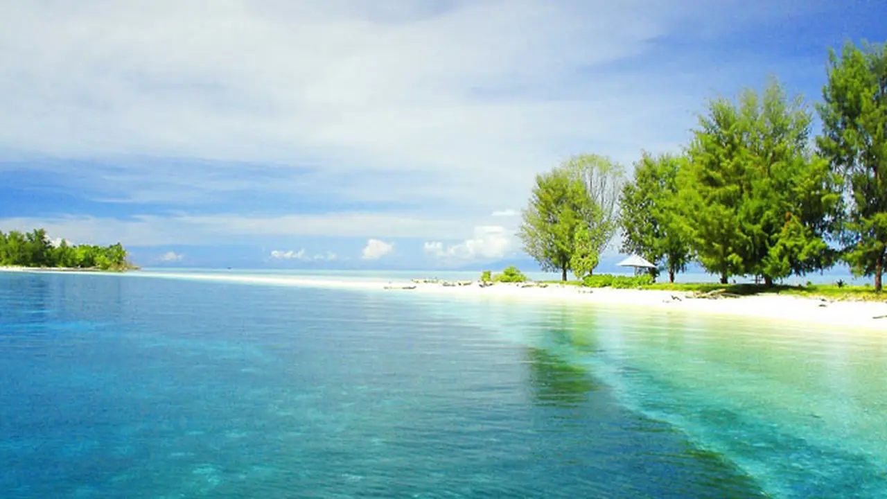 10 Keindahan Wisata Morotai Menanti Anda di Libur Lebaran