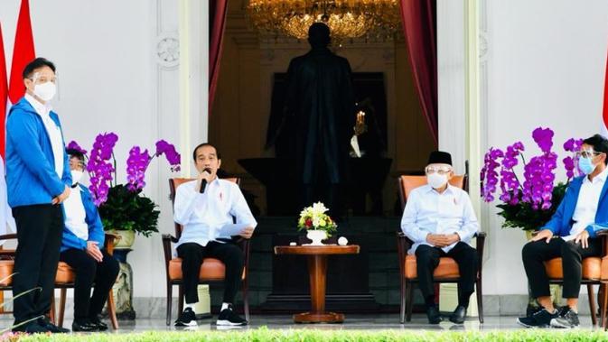 Presiden Joko Widodo (Jokowi) mengumumkan Budi Gunadi Sadikin jadi Menteri Kesehatan Baru menggantikan Terawan Agus Putranto di Istana Merdeka, Jakarta pada Selasa, 22 Desember 2020. (Biro Pers Sekretariat Presiden/Laily Rachev & Muchlis Jr)