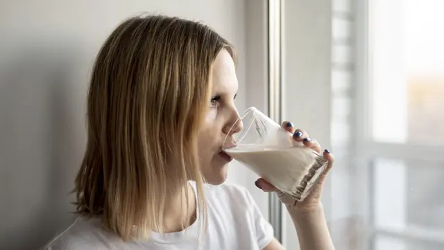 Konsumsi susu rendah lemak secara rutin dapat membuat pencernaan lebih nyaman