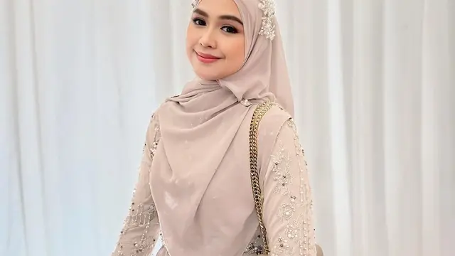 Potret Ria Ricis dinner romantis dengan Moana