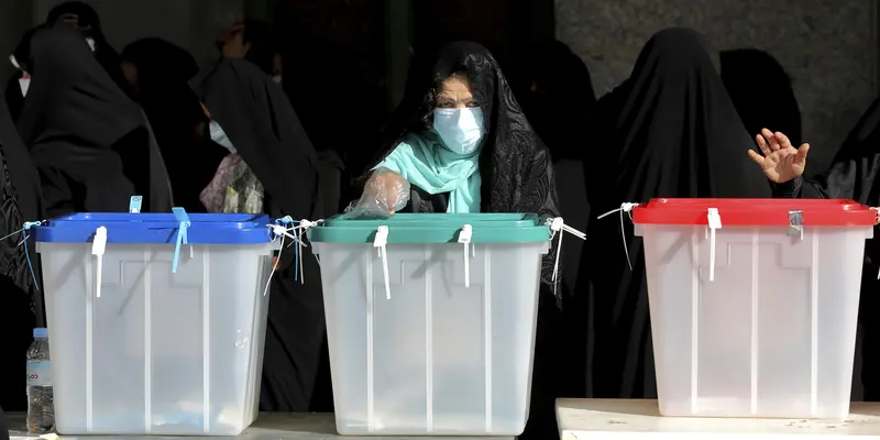 FOTO: Iran Gelar Pemungutan Suara Pemilihan Presiden