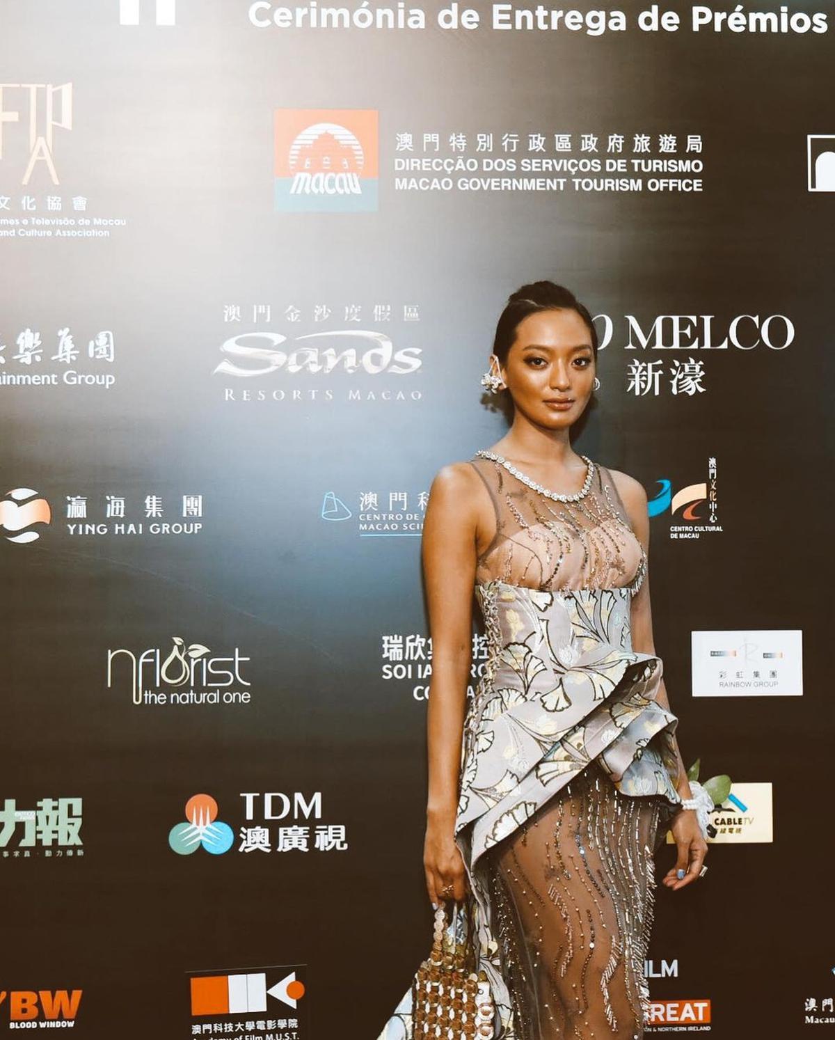 Cantik Khas Indonesia, Ini Deretan Artis Berkulit Eksotis yang Menawan