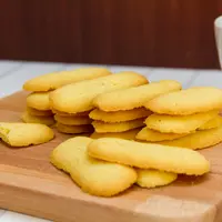 ilustrasi Kue Lidah Kucing/copyright by Rizvisual (Shutterstock)