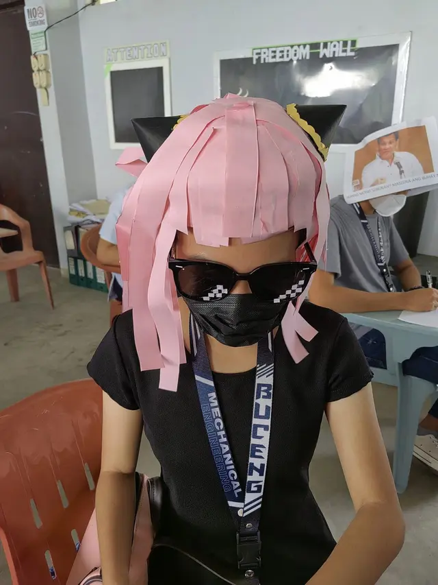 7 Potret Topi Anti Nyontek Mahasiwa Fillipina Ini Keren, Ada Karakter Anime