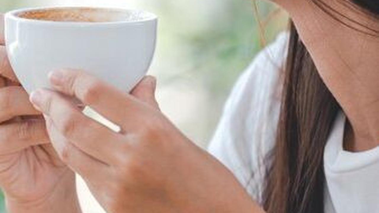 Perlu diketahui bahwa kopi dapat mempengaruhi sistem pencernaan kita. Beberapa orang mungkin merasakan gangguan pencernaan atau ketidaknyamanan perut setelah minum kopi, terutama saat sedang sakit.
