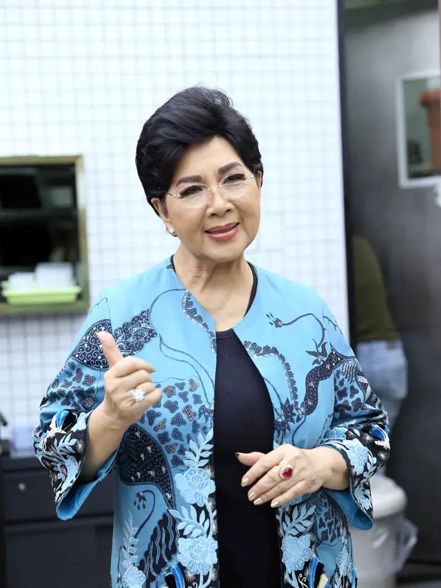 [Bintang] Titiek Puspa