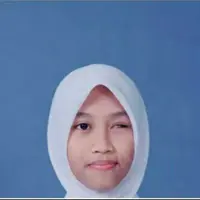 Seorang perempuan yang memiliki masalah pada satu matanya, mencari kerja lewat media sosial. Apa yang bikin netizen terharu? | Sumber Foto: facebook.com/depinur11