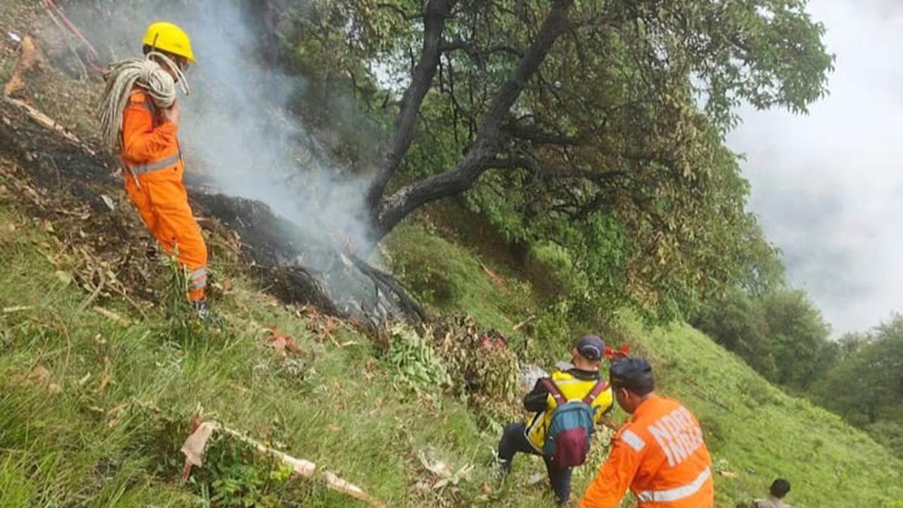 Operasi Gabungan Usai Kecelakaan Helikopter di Himalaya, 6 Orang Dikhawatirkan Tewas