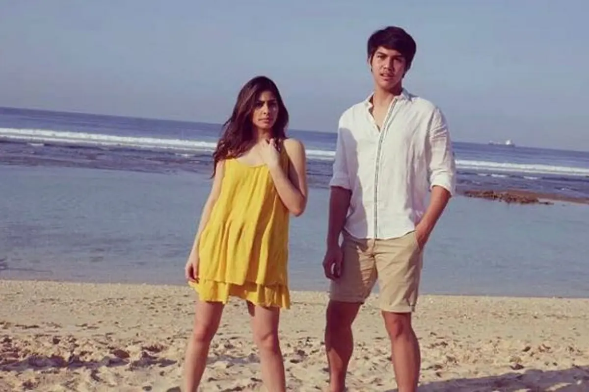 [Bintang] El Rumi dan Valerie Thomas