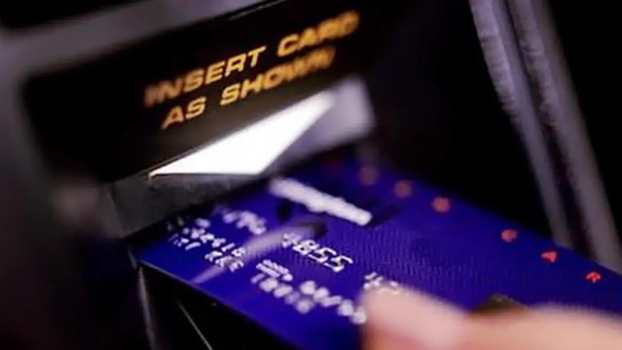 kartu-atm-130906b.jpg
