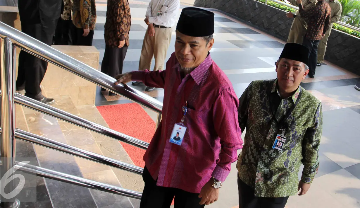 Ketua PPATK, Muhammad Yusuf Ali (kiri) saat menghadiri acara buka puasa bersama di Gedung KPK, Jakarta, Kamis (9/7/2015). Presiden dan Wapres ikut hadir dalam acara tersebut. (Liputan6.com/Helmi Afandi)